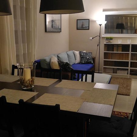 Dom Kotik W Lukecinie Villa Buitenkant foto